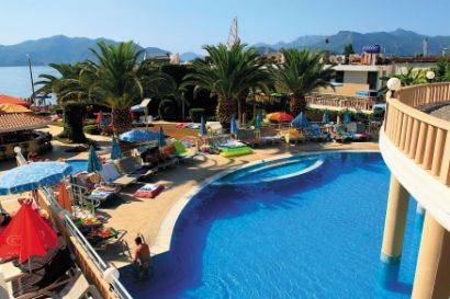 club nergis beach_swimming pool