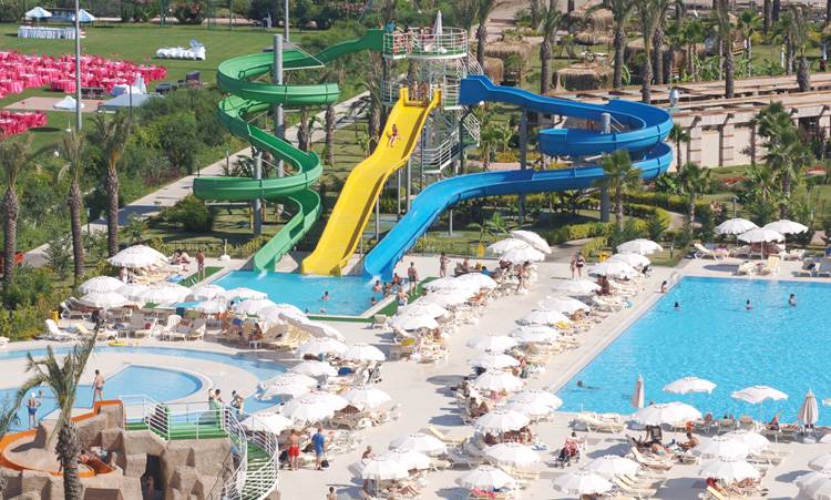   MIRACLE RESORT HOTEL _swimming pool
