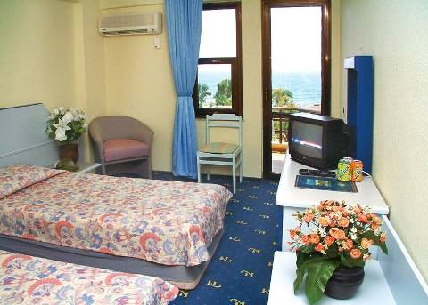 MC. MAHBERI BEACH_room